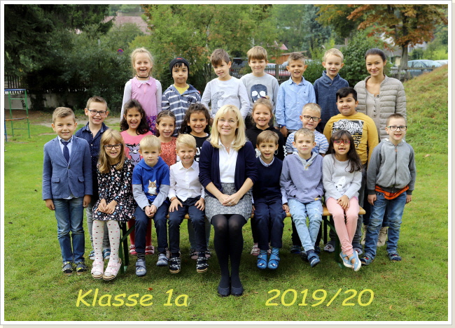 Wegen CONVID 19 ist das Foto vom Schuljahr 2019/20