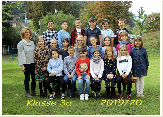 Wegen CONVID 19 ist das Foto vom Schuljahr 2019/20