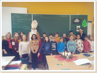 Der Nikolaus war in allen Klassen 4 A