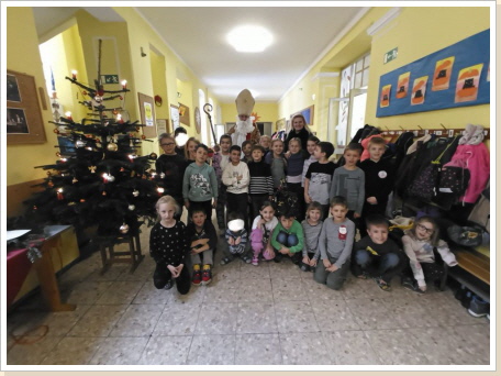 Besuch des Nikolauses in der 2A